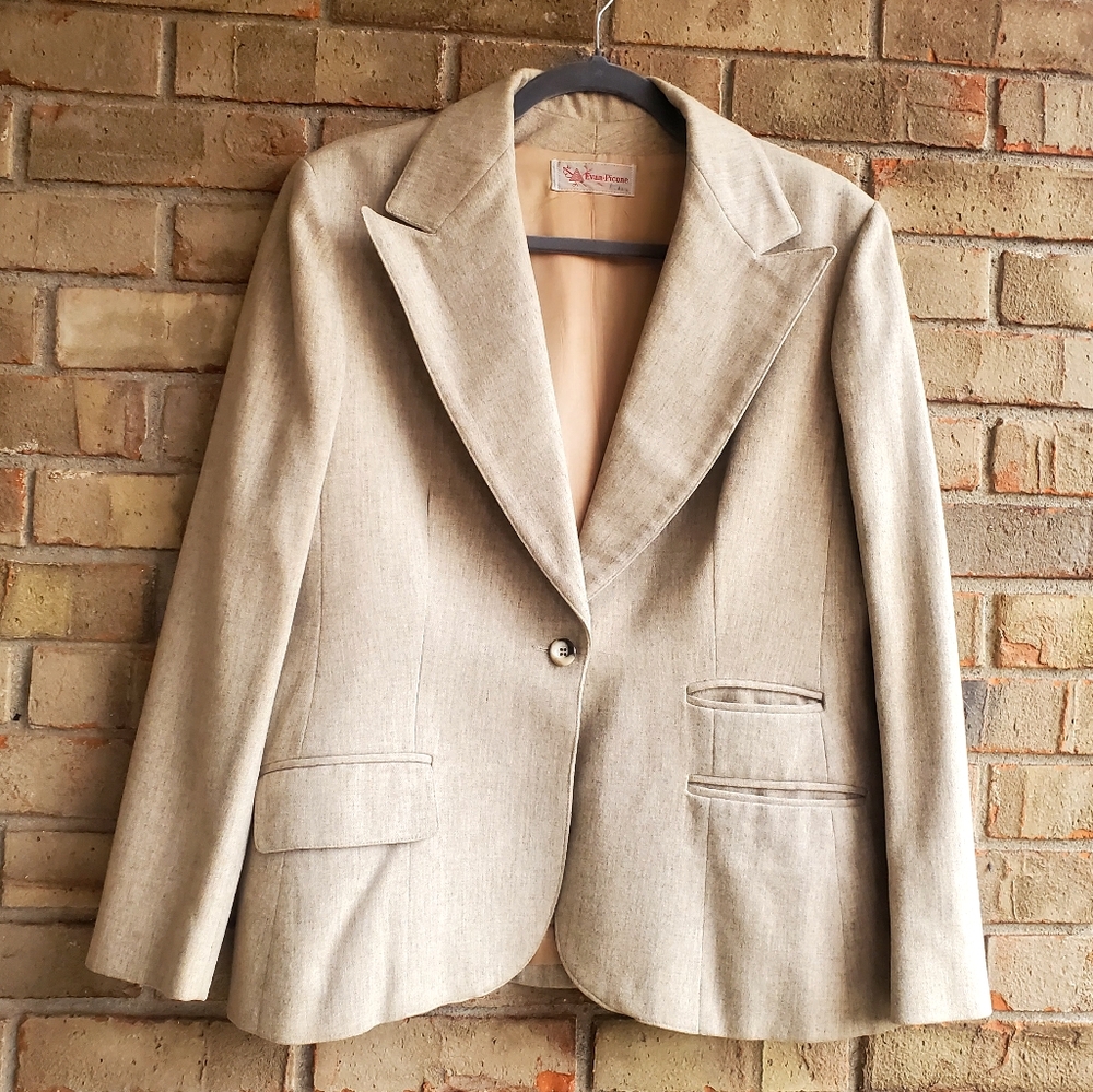 Women's Wool Blazer Size 16 1980s Evan Picone Rare Find!